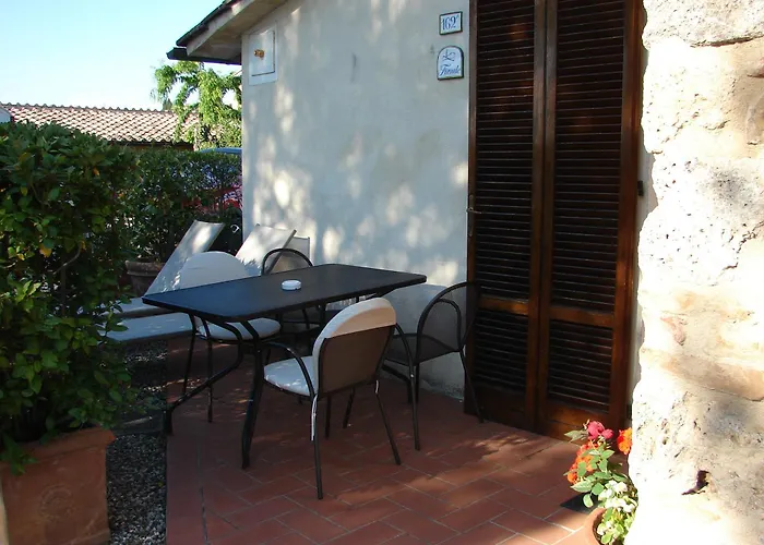 Antica Fonte Residenza Di * Siena