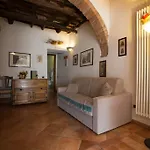 Antica Fonte Residenza Di Gospodarstwo wiejskie *