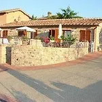Antica Fonte Residenza Di * Siena