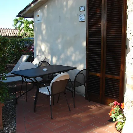 Antica Fonte Residenza Di * Sienne