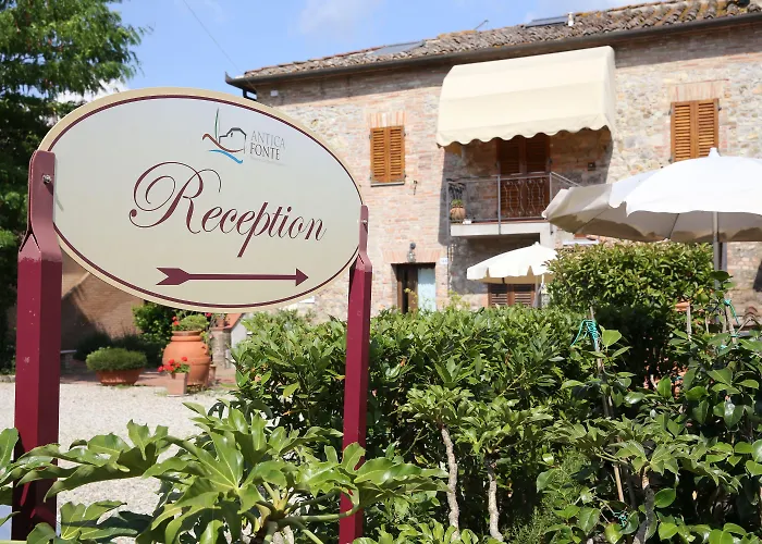 Antica Fonte Residenza Di Sienne