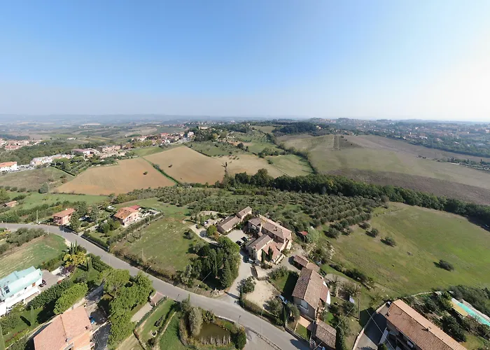 Antica Fonte Residenza Di Sienne